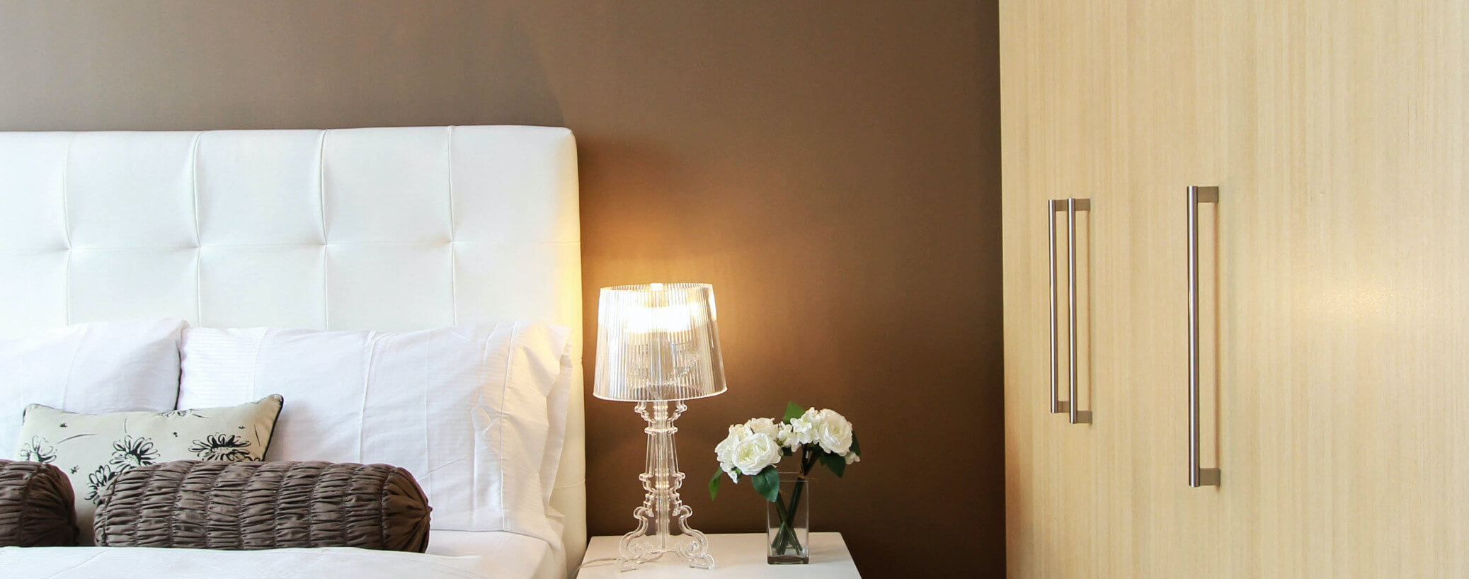 klasyczny uchwyt do szafy